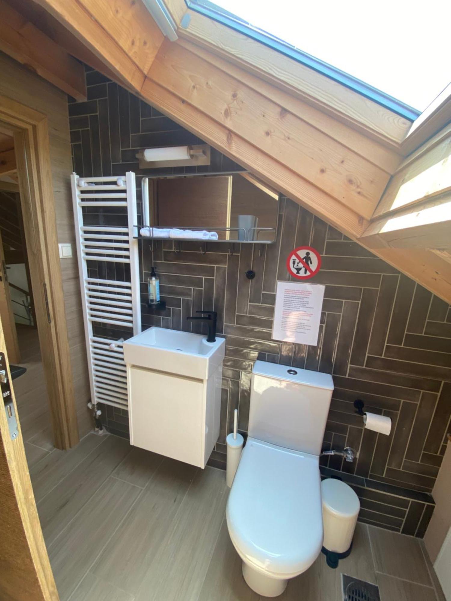 Aristi Boutique Stonehouse With Attic Apartamento Exterior foto