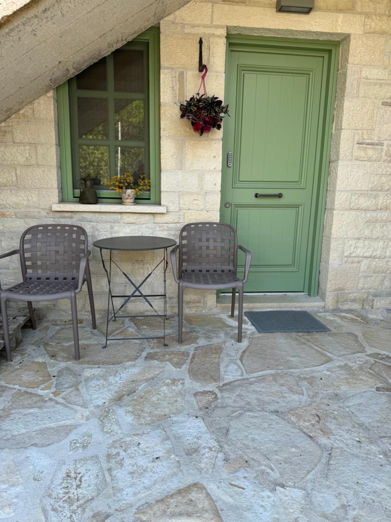 Aristi Boutique Stonehouse With Attic Apartamento Exterior foto
