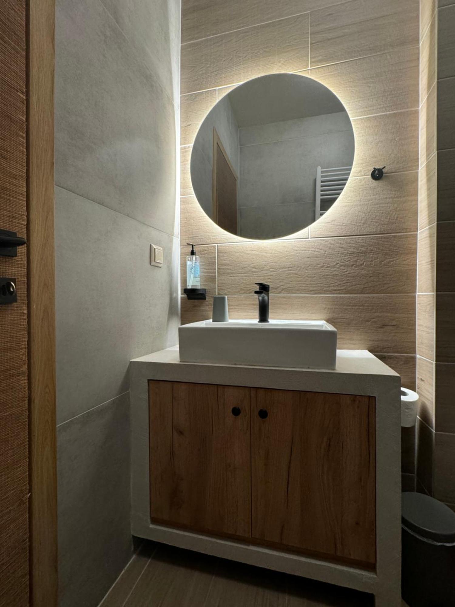 Aristi Boutique Stonehouse With Attic Apartamento Exterior foto